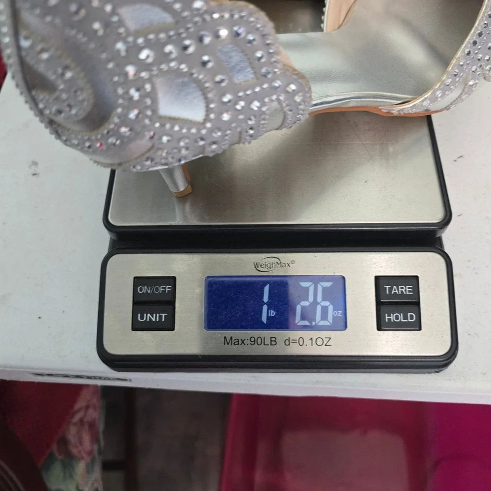 XYD Heels Women 14 D'Orsay Kitten Silver Rhinestone Laser Cut Scalloped Big Girl